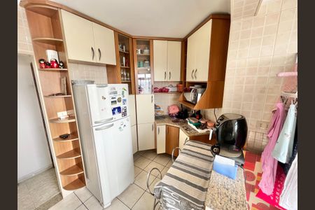 Apartamento à venda com 63m², 2 quartos e 1 vagaCozinha