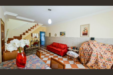 Sala de casa à venda com 3 quartos, 123m² em Vila Rosalia, Guarulhos