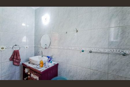 Casa à venda com 123m², 3 quartos e 4 vagasBanheiro