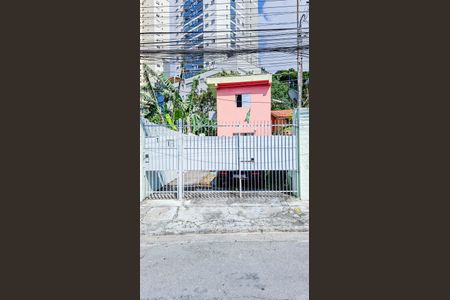 Casa à venda com 123m², 3 quartos e 4 vagasFachada