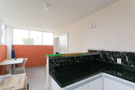 Apartamento para alugar com 43m², 2 quartos e 1 vagaÁrea comum - Salão de Festas 