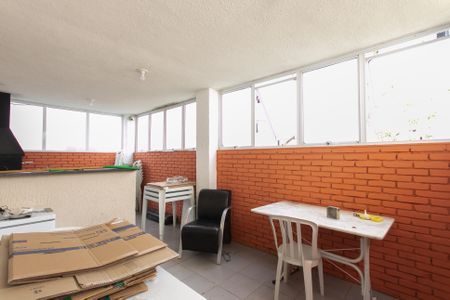 Apartamento para alugar com 43m², 2 quartos e 1 vagaÁrea comum - Salão de Festas 