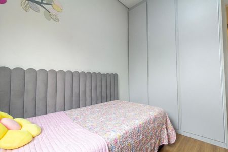 Apartamento à venda com 85m², 3 quartos e 2 vagasQuarto 2