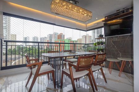 Apartamento à venda com 85m², 3 quartos e 2 vagasVaranda