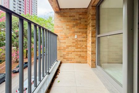 Varanda de kitnet/studio à venda com 1 quarto, 24m² em Chácara Klabin, São Paulo