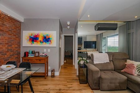 Sala de apartamento à venda com 2 quartos, 67m² em Jardim Itu, Porto Alegre