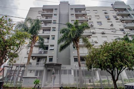 Apartamento à venda com 67m², 2 quartos e 1 vagaFachada