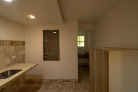 Casa de condomínio para alugar com 400m², 2 quartos e 4 vagasCozinha 2