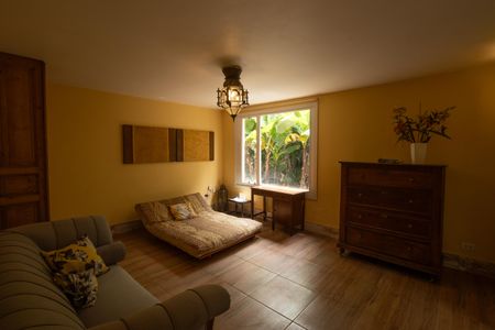 Casa de condomínio para alugar com 400m², 2 quartos e 4 vagasSala 2