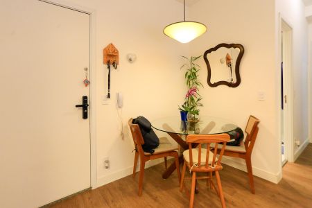 sala de apartamento à venda com 2 quartos, 88m² em Ferreira, São Paulo