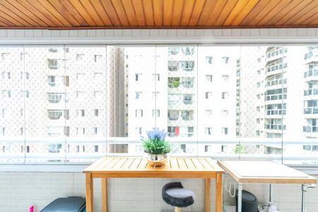 Apartamento à venda com 100m², 3 quartos e 2 vagasVista do Quarto 1