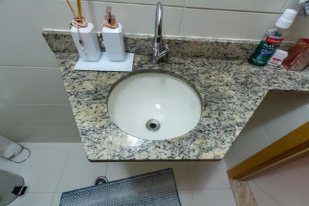 Apartamento à venda com 100m², 3 quartos e 2 vagasLavabo