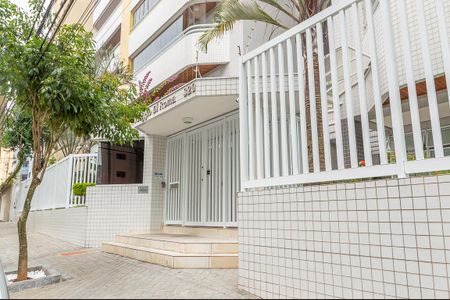 Apartamento à venda com 100m², 3 quartos e 2 vagasFachada