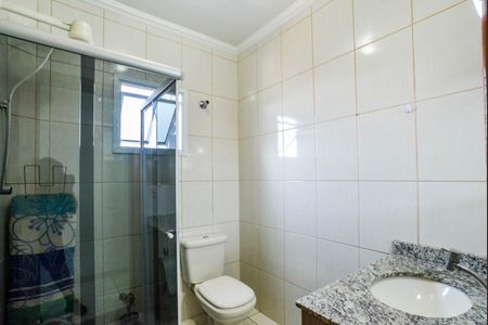 Casa à venda com 100m², 2 quartos e 2 vagasBanheiro Corredor