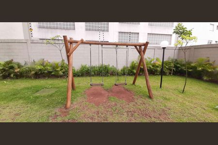 Apartamento para alugar com 56m², 2 quartos e sem vaga