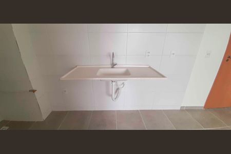 Apartamento para alugar com 56m², 2 quartos e sem vaga