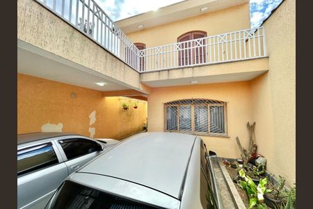 Casa à venda com 193m², 3 quartos e 4 vagasFoto 03