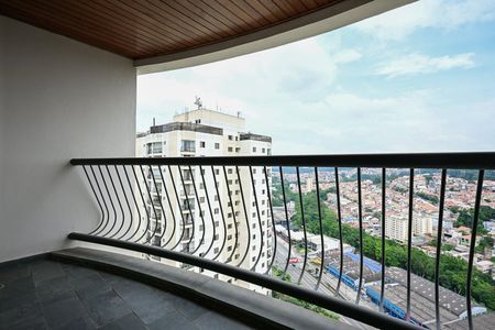 Varanda de apartamento para alugar com 3 quartos, 333m² em Chácara Agrindus, Taboão da Serra