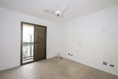 Apartamento para alugar com 333m², 3 quartos e 2 vagasSuíte