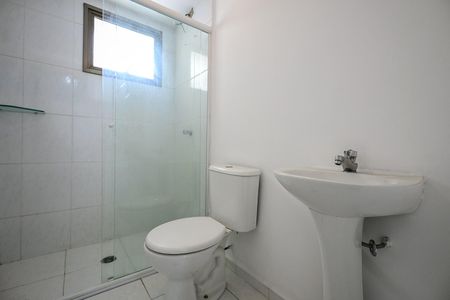 Apartamento para alugar com 333m², 3 quartos e 2 vagasBanheiro