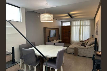 Casa à venda com 4 quartos, 250m² em Paraíso, Santo André