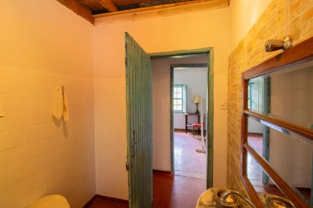 Casa de condomínio para alugar com 400m², 4 quartos e 3 vagasBanheiro 2