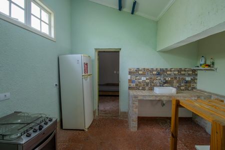 Casa de condomínio para alugar com 400m², 4 quartos e 3 vagasCozinha