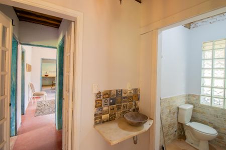 Casa de condomínio para alugar com 400m², 4 quartos e 3 vagasLavabo