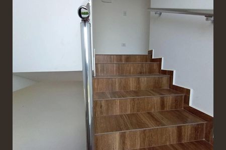 Casa de Condomínio para alugar com 3 quartos, 125m² em Lageadinho, Cotia