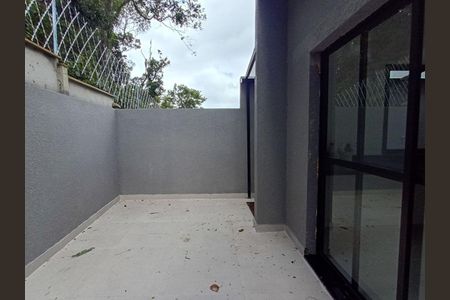 Casa de Condomínio para alugar com 2 quartos, 125m² em Lageadinho, Cotia