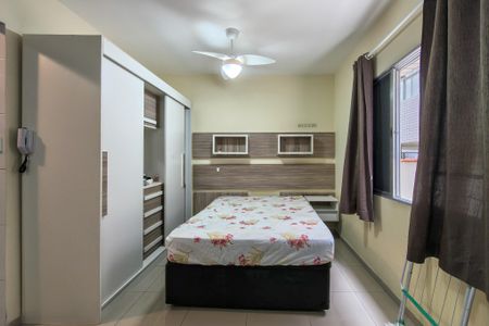 Studio para alugar com 32m², 0 quarto e sem vaga Studio para alugar com 32m², 0 quarto e sem vagaKitnet