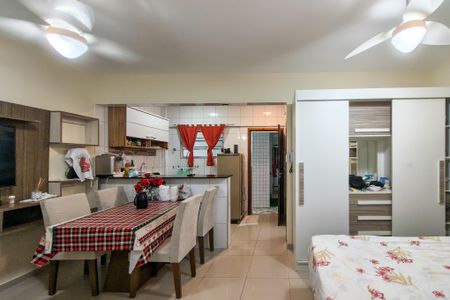 Studio para alugar com 32m², 0 quarto e sem vaga Studio para alugar com 32m², 0 quarto e sem vagaKitnet