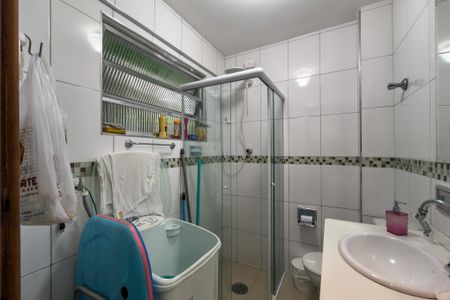 Studio para alugar com 32m², 0 quarto e sem vaga Studio para alugar com 32m², 0 quarto e sem vagaBanheiro