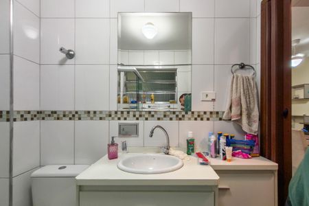 Studio para alugar com 32m², 0 quarto e sem vaga Studio para alugar com 32m², 0 quarto e sem vagaBanheiro