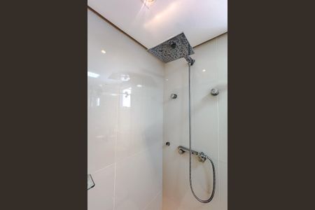 Apartamento à venda com 210m², 3 quartos e 4 vagas Apartamento à venda com 210m², 3 quartos e 4 vagasBanheiro da Suíte 3