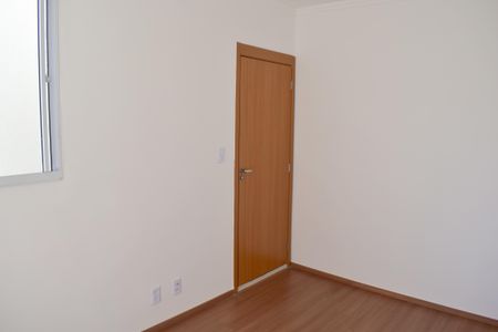 Sala de apartamento para alugar com 2 quartos, 41m² em Parque Residencial Candido Portinari, Ribeirão Preto