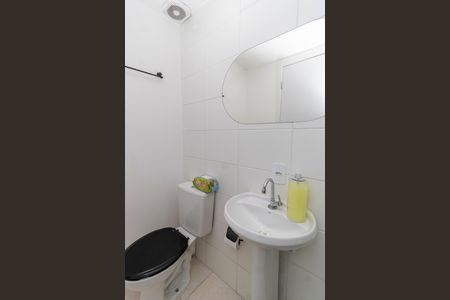 Apartamento para alugar com 40m², 2 quartos e sem vaga Apartamento para alugar com 40m², 2 quartos e sem vagaBanheiro