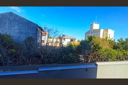 Vista  de apartamento à venda com 2 quartos, 60m² em Vila Nova, Porto Alegre