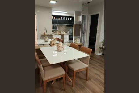 Apartamento à venda com 60m², 2 quartos e 1 vagaSala