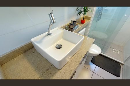 Apartamento à venda com 60m², 2 quartos e 1 vagaBanheiro 