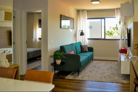 Sala  de apartamento à venda com 2 quartos, 60m² em Vila Nova, Porto Alegre