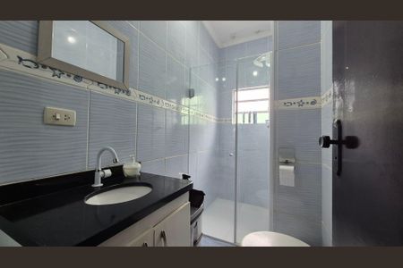 Casa à venda com 350m², 5 quartos e 3 vagas Casa à venda com 350m², 5 quartos e 3 vagasBanheiro