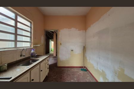 Casa à venda com 350m², 5 quartos e 3 vagas Casa à venda com 350m², 5 quartos e 3 vagasCozinha - Casa 2