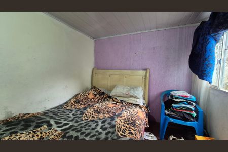 Casa à venda com 350m², 5 quartos e 3 vagas Casa à venda com 350m², 5 quartos e 3 vagasQuarto 2 - Casa 3