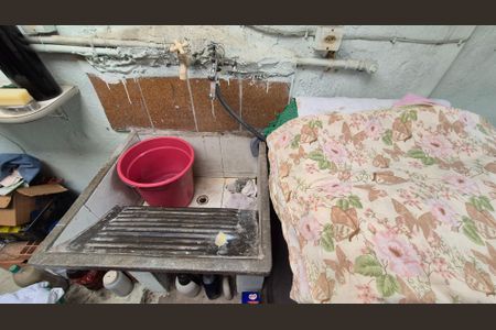 Casa à venda com 350m², 5 quartos e 3 vagas Casa à venda com 350m², 5 quartos e 3 vagasLavanderia - Casa 3