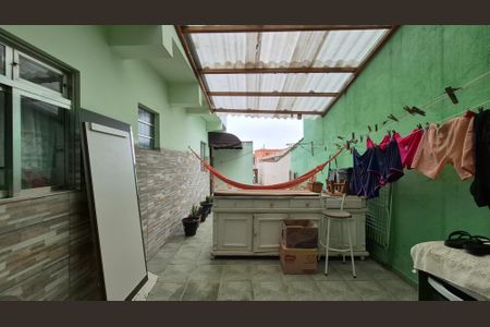 Casa à venda com 350m², 5 quartos e 3 vagas Casa à venda com 350m², 5 quartos e 3 vagasArea externa