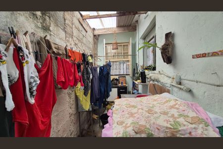 Casa à venda com 350m², 5 quartos e 3 vagas Casa à venda com 350m², 5 quartos e 3 vagasLavanderia - Casa 3