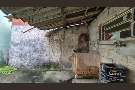 Casa à venda com 350m², 5 quartos e 3 vagas Casa à venda com 350m², 5 quartos e 3 vagasArea de serviço - Casa 2