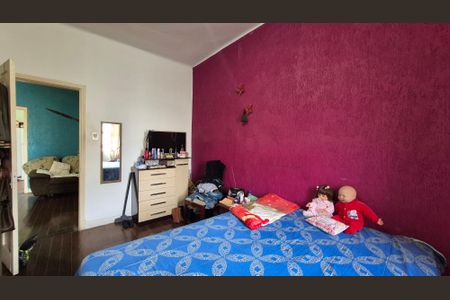 Casa à venda com 350m², 5 quartos e 3 vagas Casa à venda com 350m², 5 quartos e 3 vagasQuarto - Casa 3