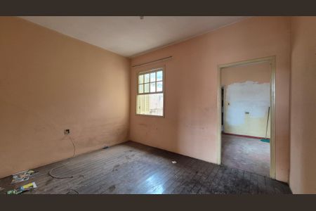 Casa à venda com 350m², 5 quartos e 3 vagas Casa à venda com 350m², 5 quartos e 3 vagasSala - Casa 2